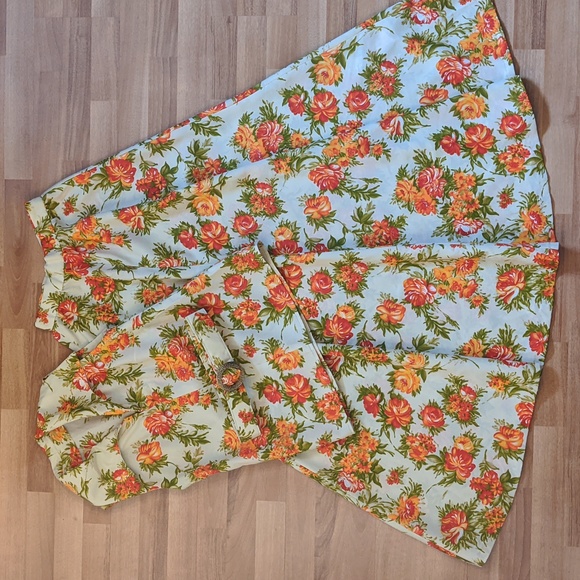 Vintage 1970's handmade orange floral matching skirt, shirt and belt - Picture 2 of 10